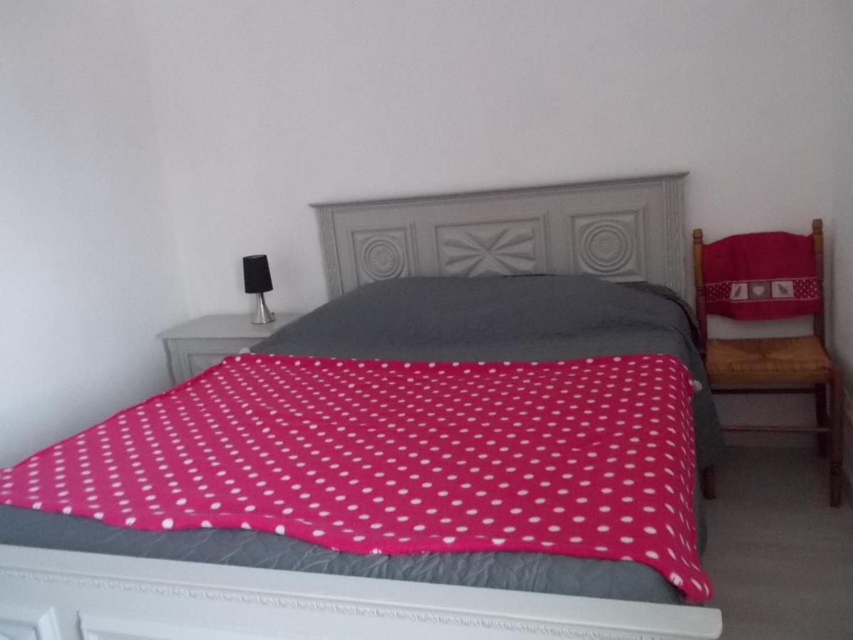 Ti Va Zud Villa Плугерно Екстериор снимка